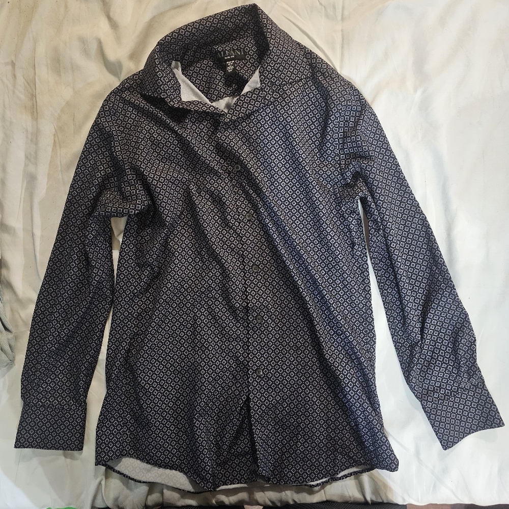Alfani Men's Dress Shirt - Navy Pattern